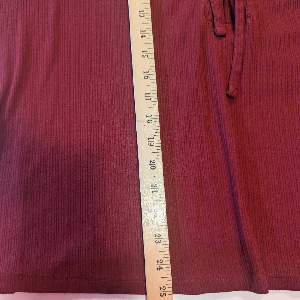 Torrid Women's Ribbed Burgundy Top - Picture 6 of 8